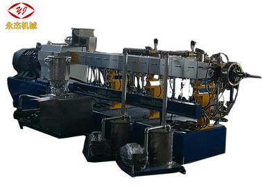 चीन स्वचालित पीवीसी granules मशीन बनाने, मुलायम पीवीसी extruder मशीन 160kw मोटर आपूर्तिकर्ता